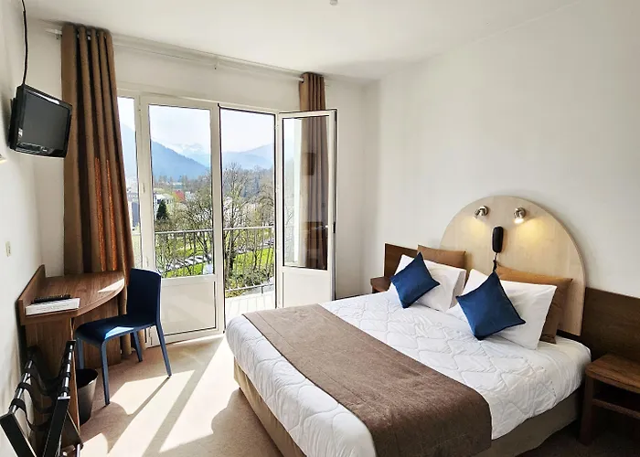 Adonis Lourdes - Notre Dame De La Sarte Hotel photo